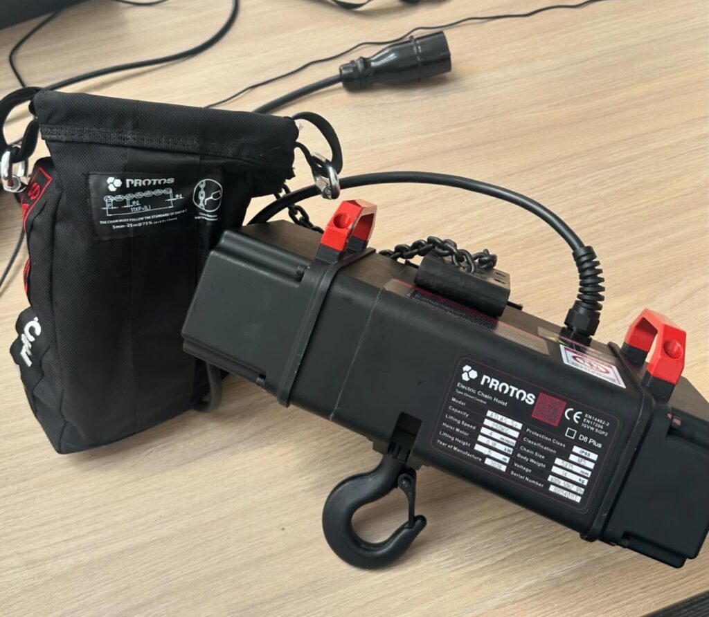 wciągarka łańcuchowa PROTOS od BSC System podczas szkolenia